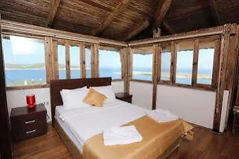 Hotell Arya Karaburun (Izmir)