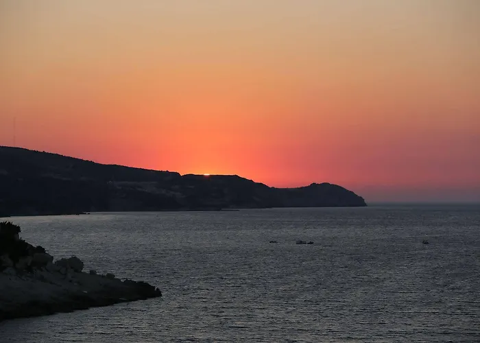 Otel Arya Karaburun (Izmir)