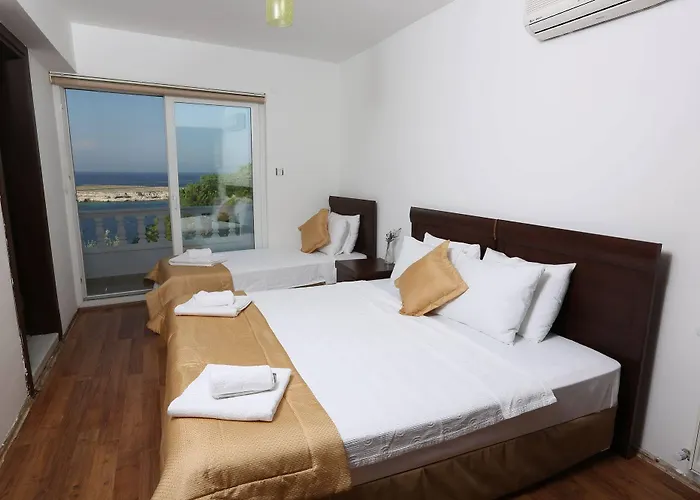 Hotel Arya Karaburun (Izmir)